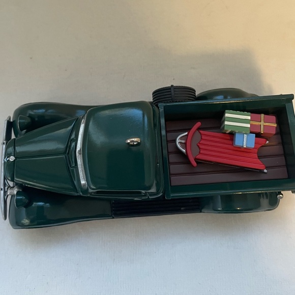 Ford Truck Hallmark Ornament - Picture 4 of 10